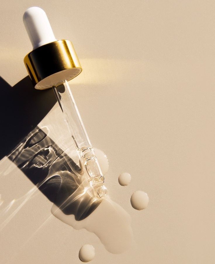 huile pipette avec goutte